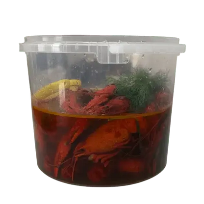 Flusskrebse in herzhafter Bier oder klassisch gekocht – einzigartiger Geschmack, frisch gekocht, vakuumverpackt mit Soße und deutschlandweit geliefert von RakiDe. rakide.de und rakide.com aus Nl im Essen gekocht