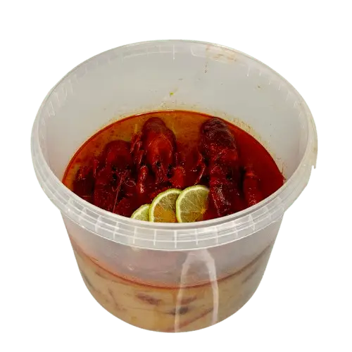 Raki_De-Flusskrebse in scharfer Tom-Yum-Sose – inspiriert von Thai-Küche. Frisch gekocht in Essen, mit Soße vakuumverpackt und deutschlandweit geliefert. rakide.de und rakide.com Bestellen